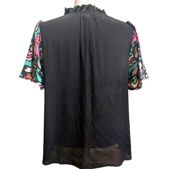 NWT Voy Women's Black Top W/ Colorful Abstract Sleeves Size Small - Picture 4 of 8
